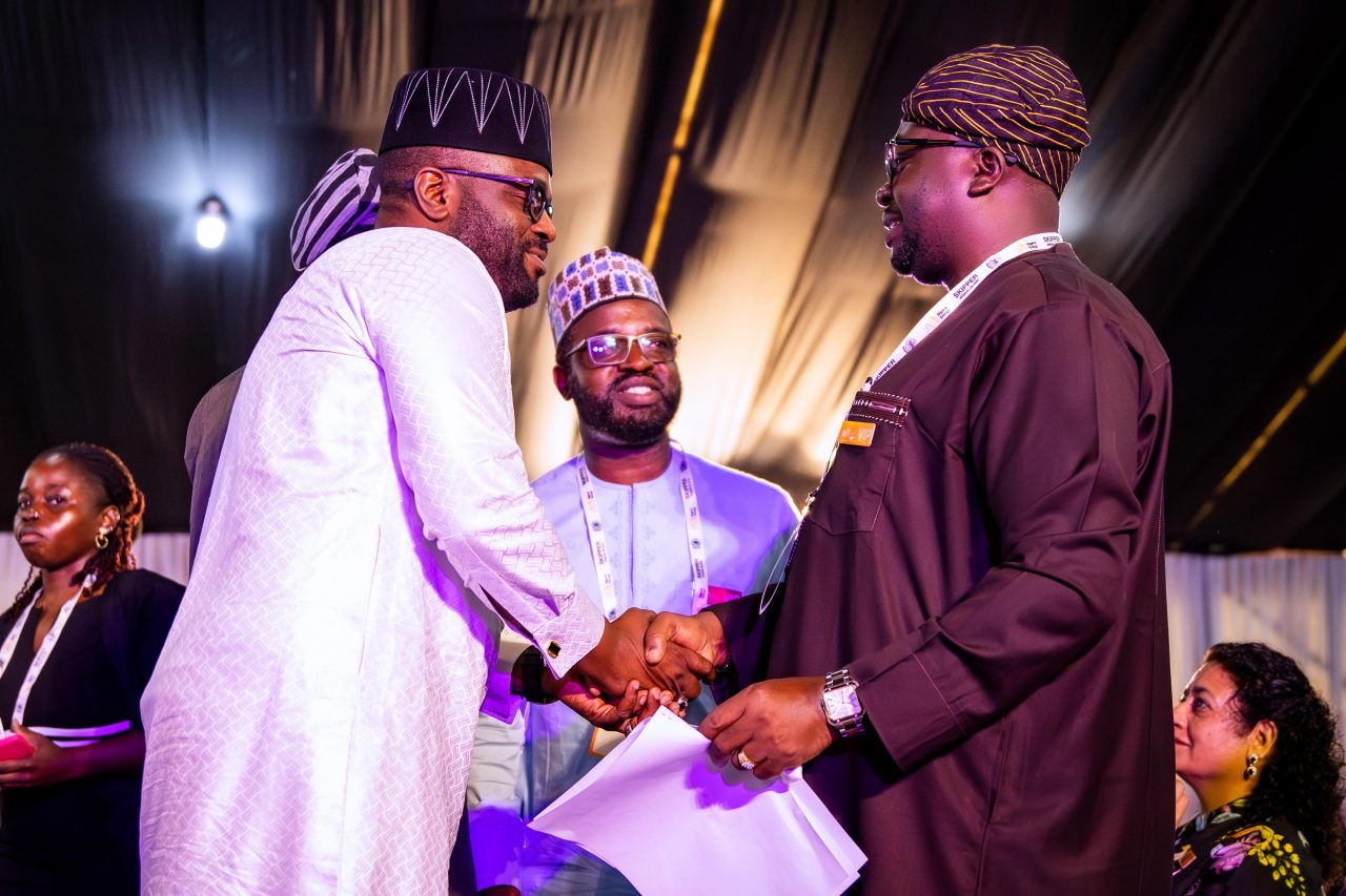 Exhbitor presenting products